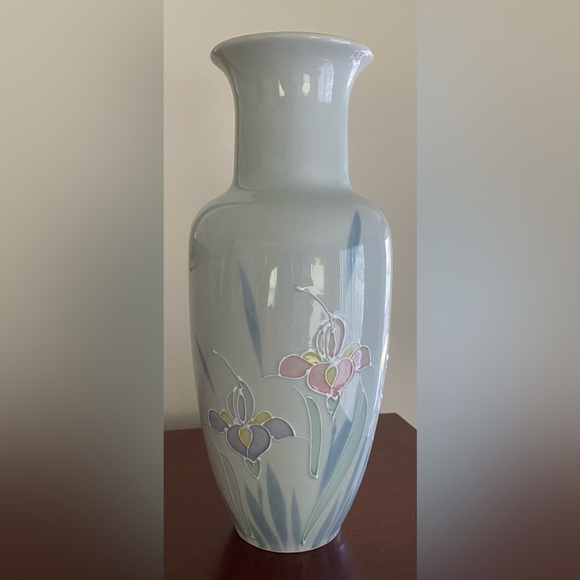 Otagiri Other - VASE OTAGIRI FLORAL HAND-PAINTED IRIS FLOWERS Floral Lite 12” VTG Japan